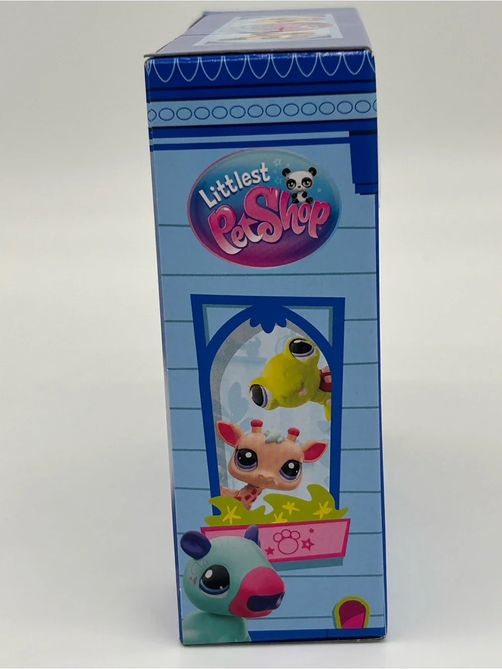 Littlest Pet Shop Mint, Pink & Purple Jungle Pals Figure with Accessories